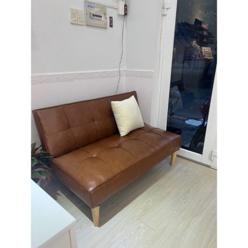 Giường ngủ viền vàng tinh tế HH057